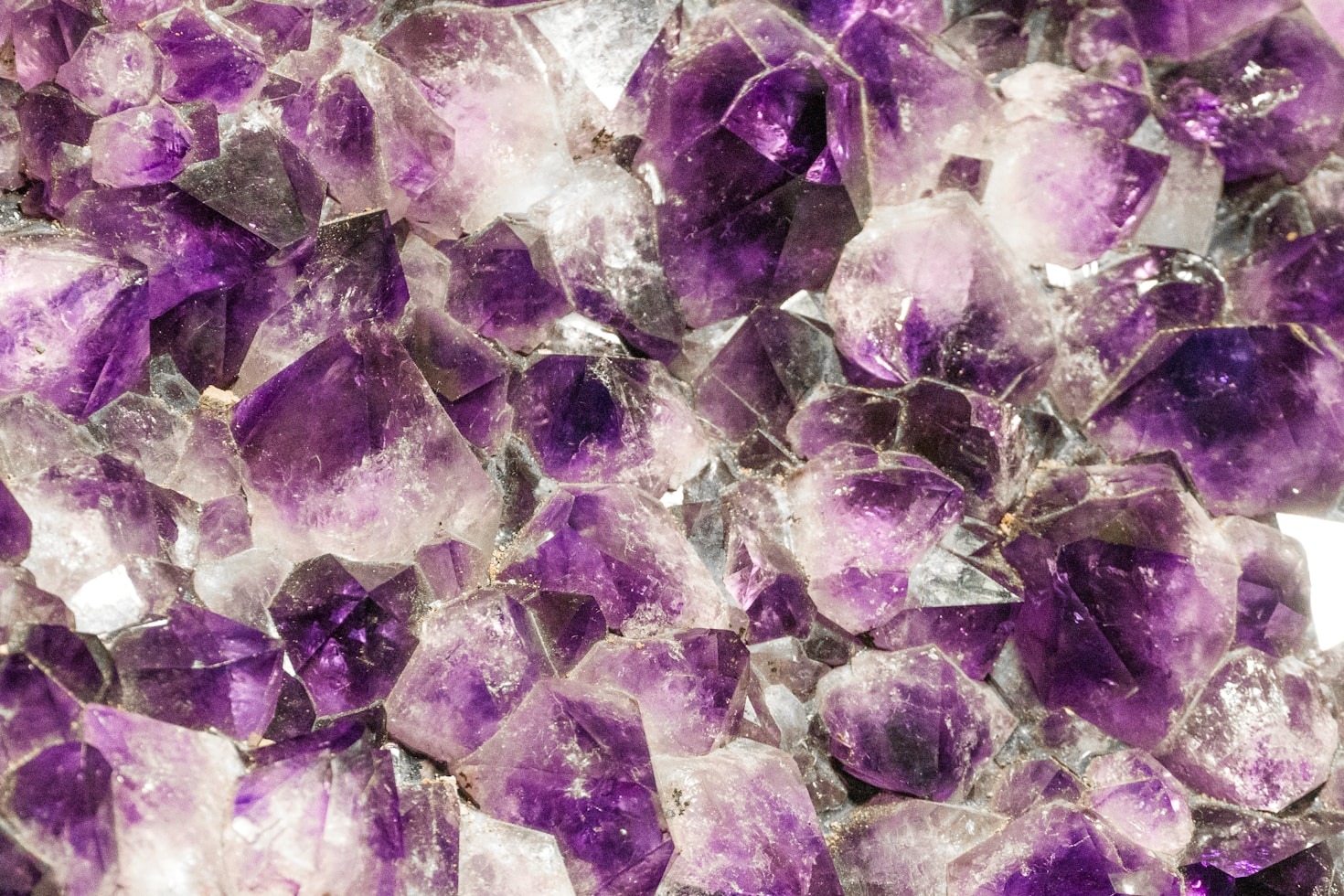 The Art and Craftsmanship Behind Fine Gemstones